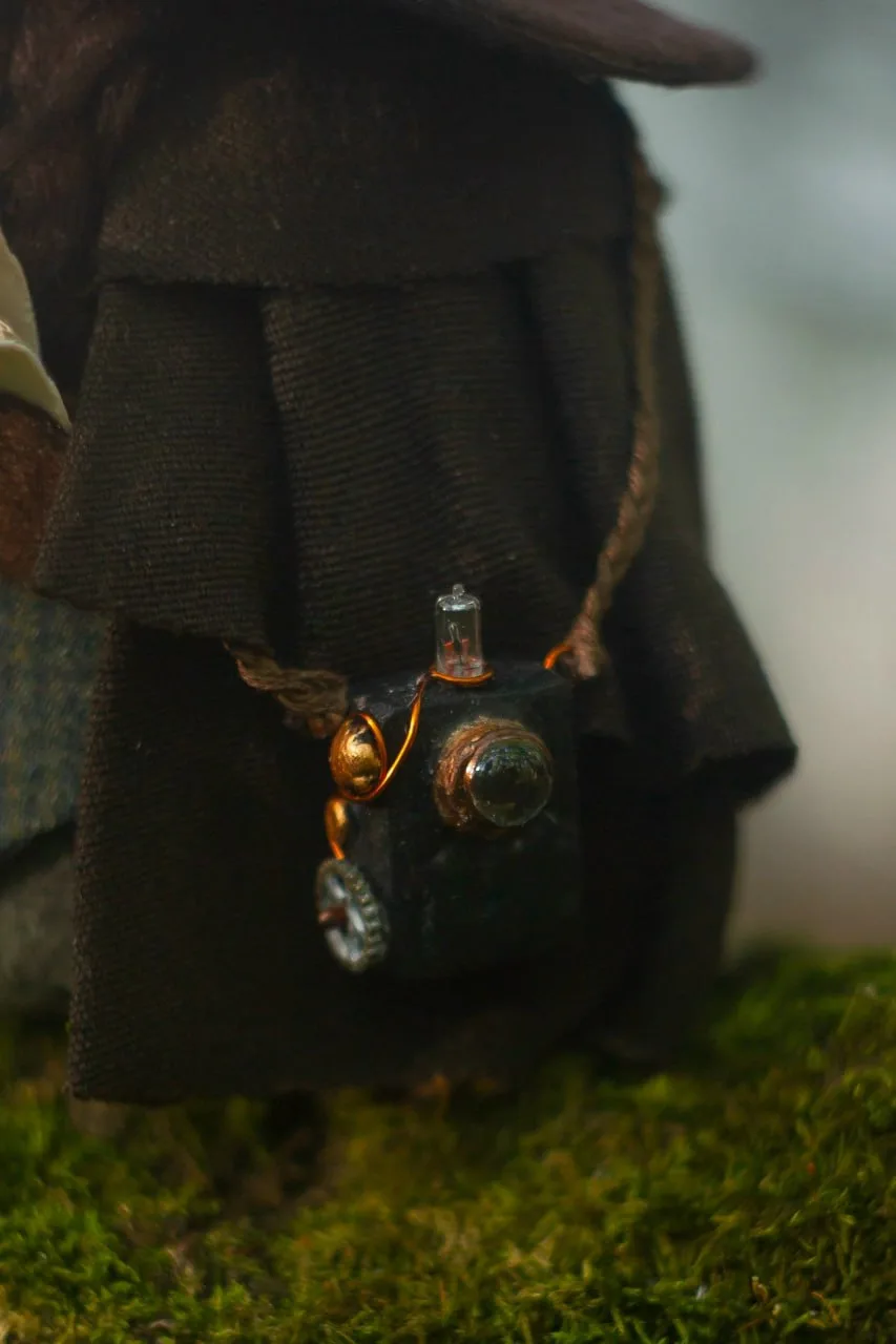 Gnome Explorer's steampunk polymer-clay camera — closeup